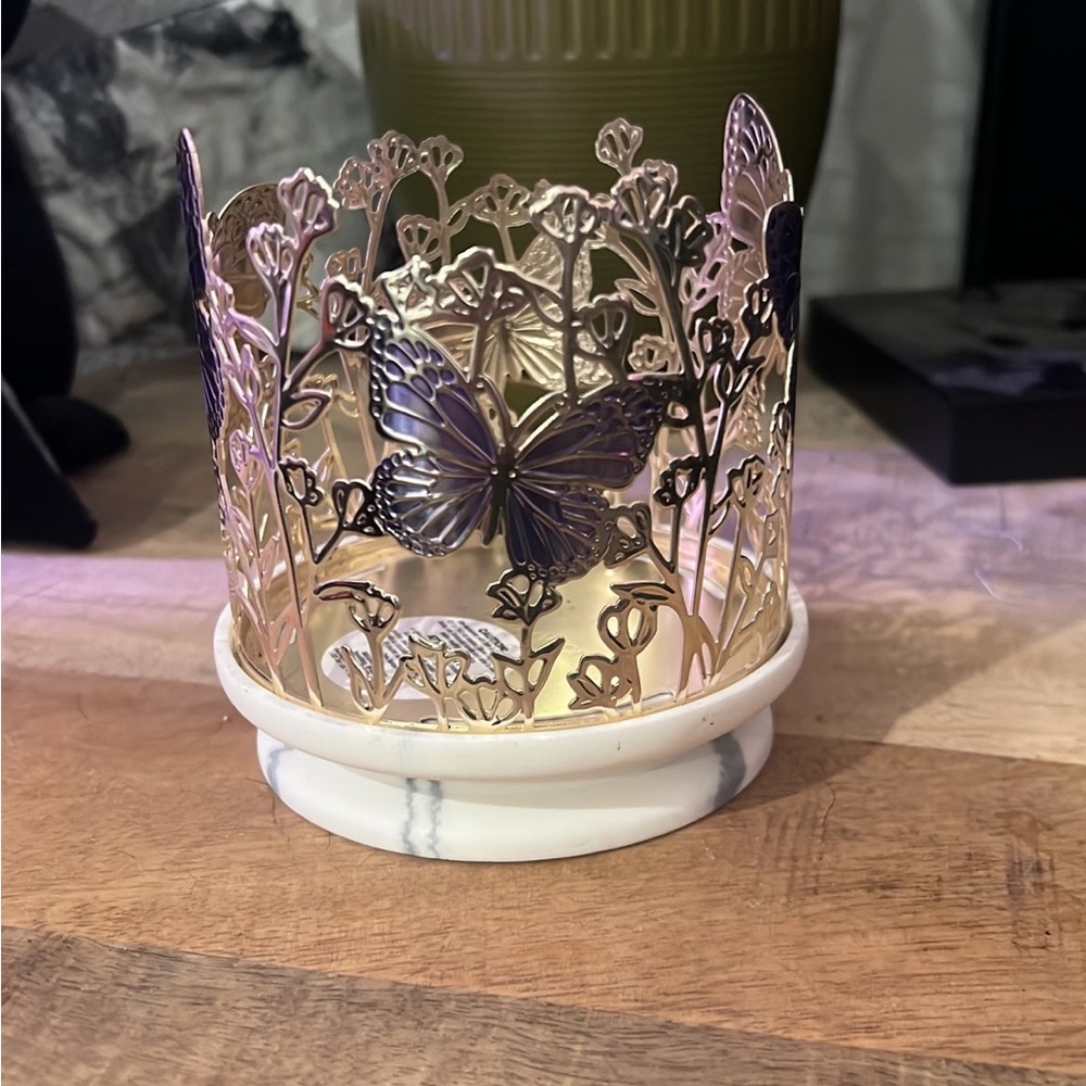 B&BW Candle Holder